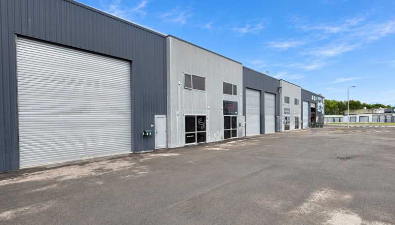 Unit 2, 57 Te Okuroa Drive, Papamoa