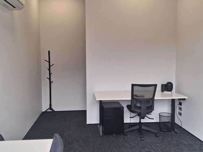 Modern Front Facing Office Suite