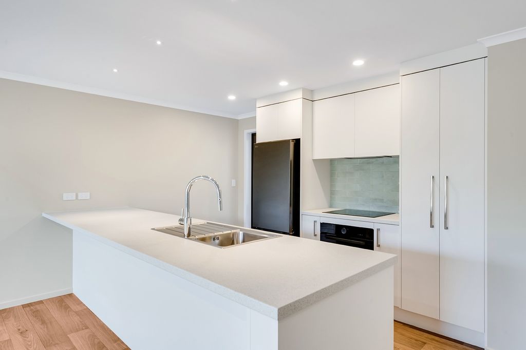 Stylish New Conversion - Modern 2 Bedroom Living 1