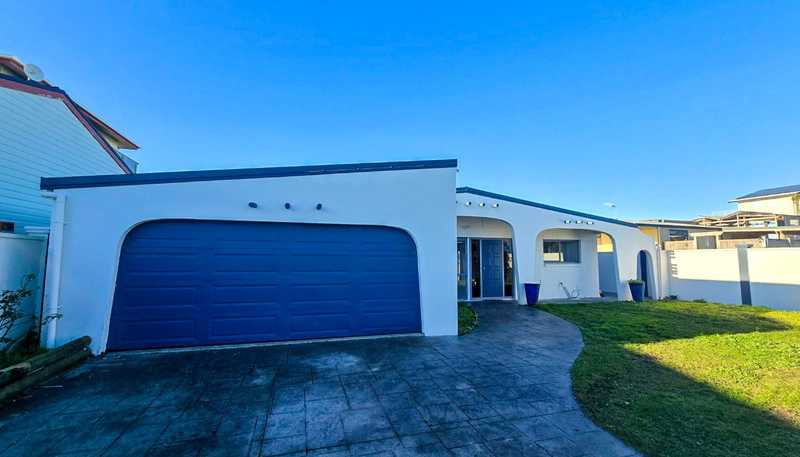 233 Pukehina Parade, Pukehina