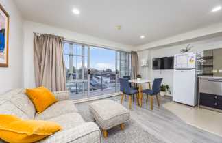 3G/3 Keystone Avenue, Mount Roskill