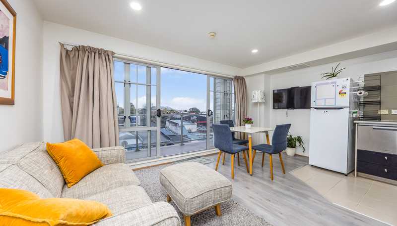 3G/3 Keystone Avenue, Mount Roskill