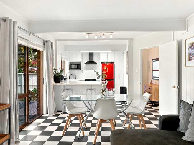 1/2 Vari Place, Bayview