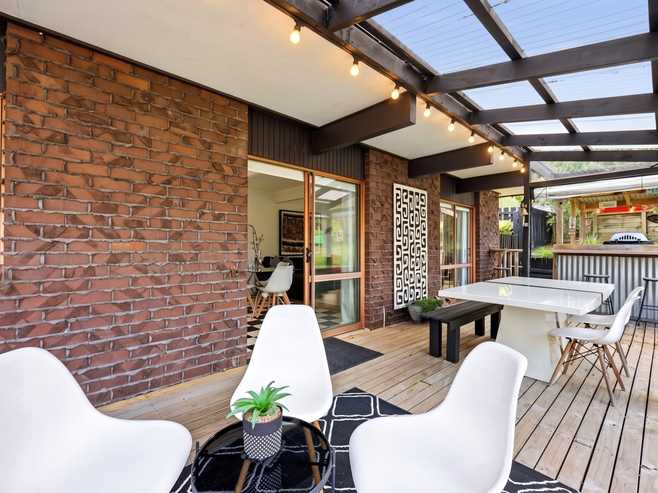 1/2 Vari Place, Bayview