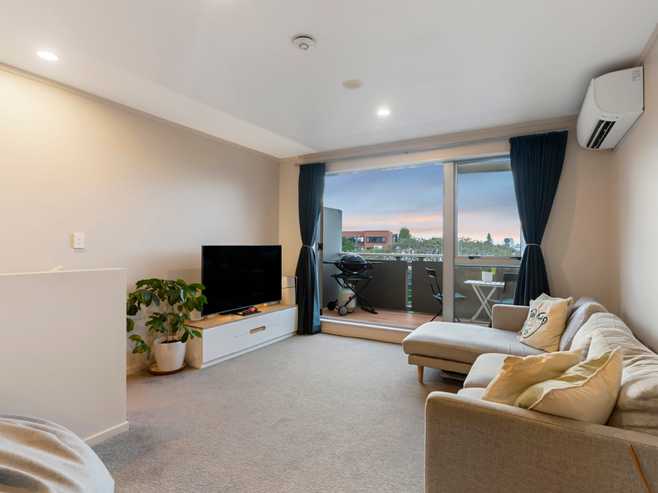 308/26 Morningside Drive, Morningside