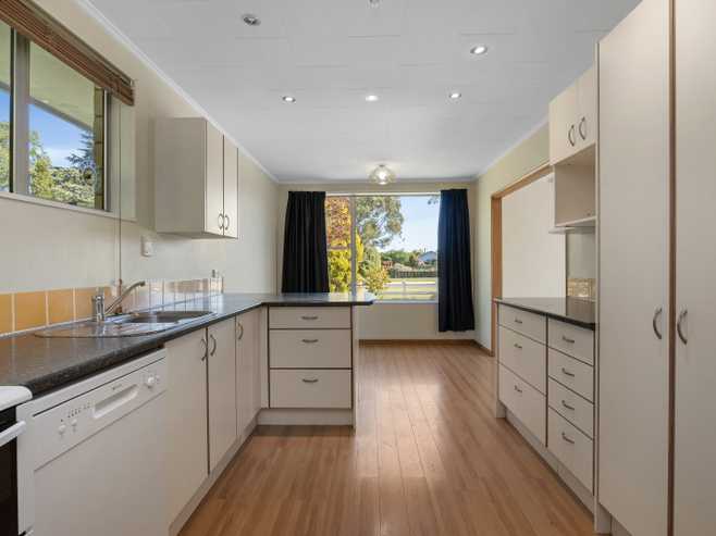 212 Horndon Street, Darfield