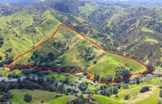 61 Waikawau Valley Road, Kereta