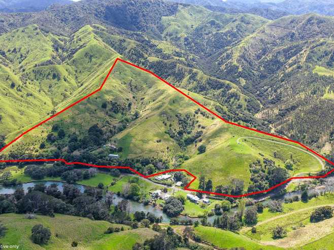 61 Waikawau Valley Road, Kereta