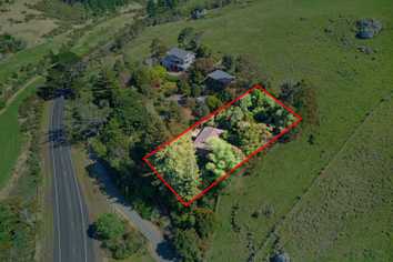 406 Main Road, Tairua