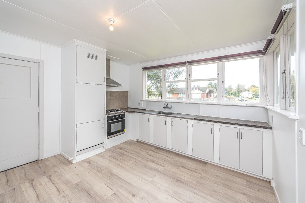 162 Paterson Street, Aramoho 5