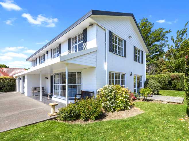 15 Ludecke Place, Upper Riccarton