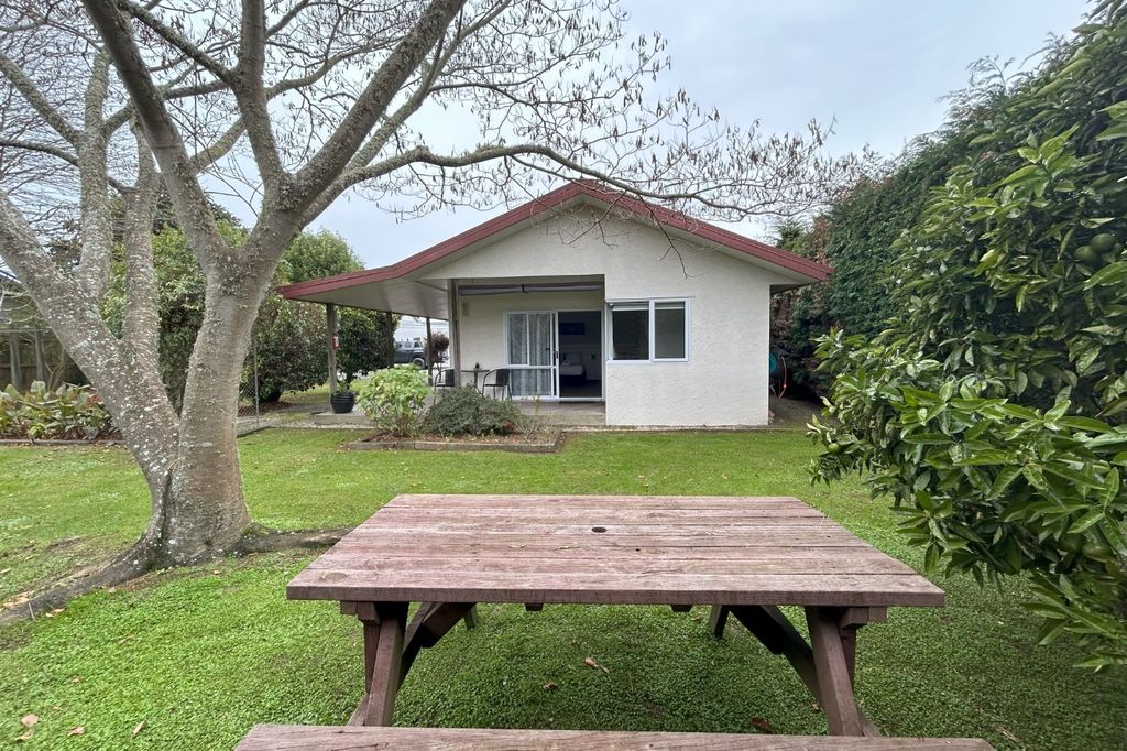 A cosy retreat tucked away from the hustle 1