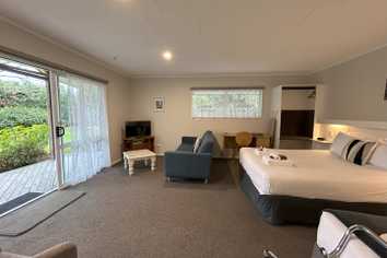 430E  High Street , Motueka