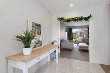 103 Shillingford Boulevard, Rolleston