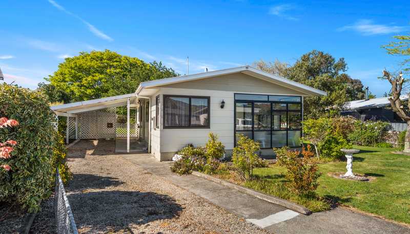 15 Baillie Crescent, Carterton