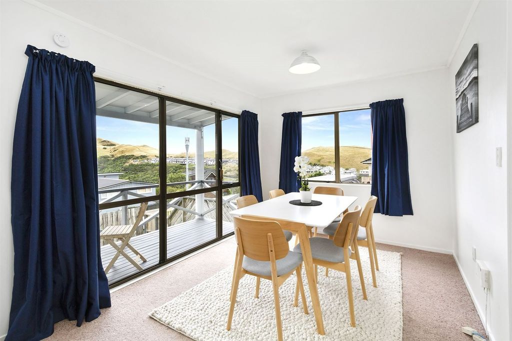 Sunny, Well-Maintained 3-Bedroom Home 4