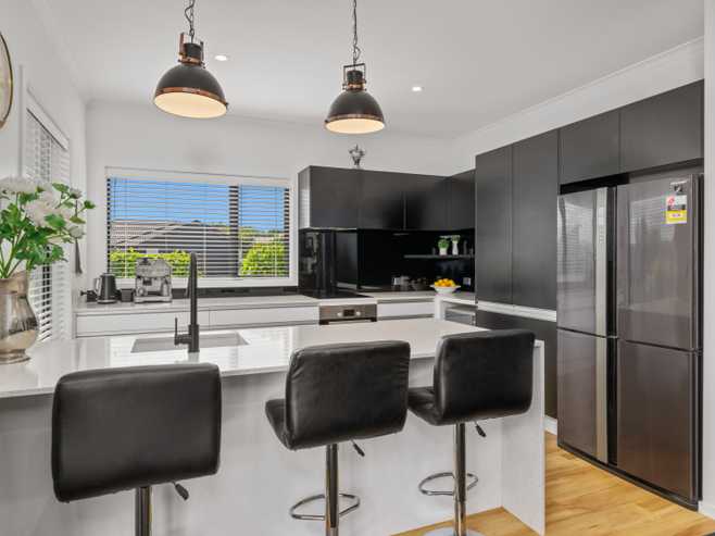 20 Corsair Crescent, Burleigh