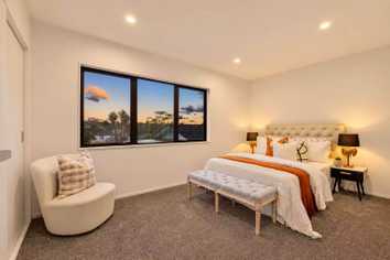 6/114 Don Buck Road, Massey