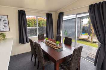 112 Karo Drive, Matarangi