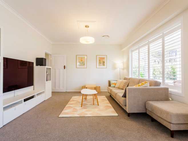 2 Berwick Grove, Seatoun
