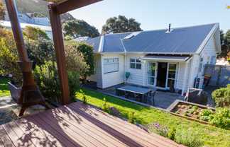 2 Berwick Grove, Seatoun