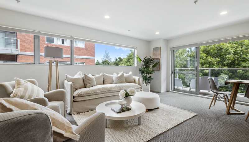 210/4 Wagener Place, Mount Albert