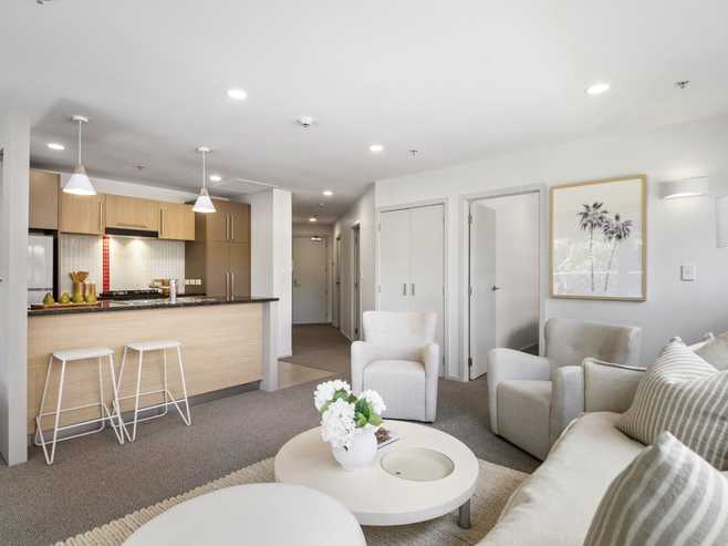 210/4 Wagener Place, Mount Albert