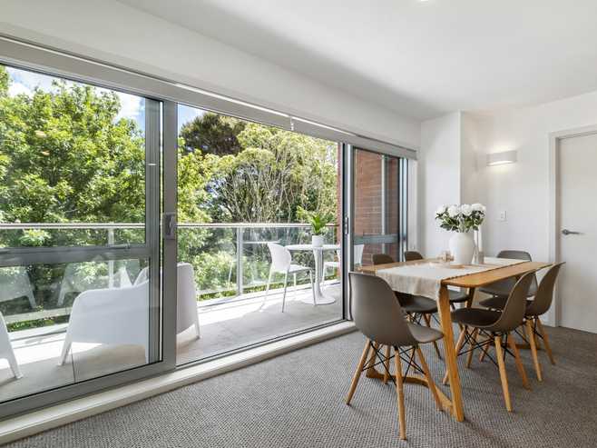 210/4 Wagener Place, Mount Albert