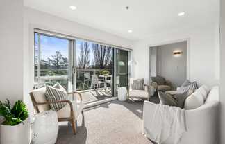 303/4 Wagener Place, Mount Albert