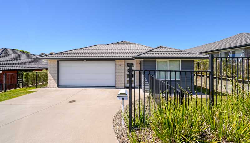 4 Ratahi Way, Omokoroa