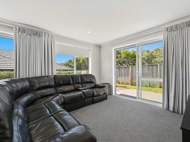 4 Ratahi Way, Omokoroa