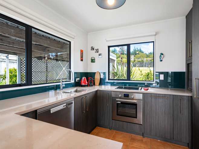 332 Waterways Parade, Pauanui