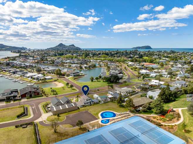 332 Waterways Parade, Pauanui