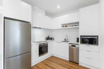 209/1817B Great North Road, Avondale