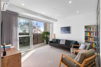 209/1817B Great North Road, Avondale