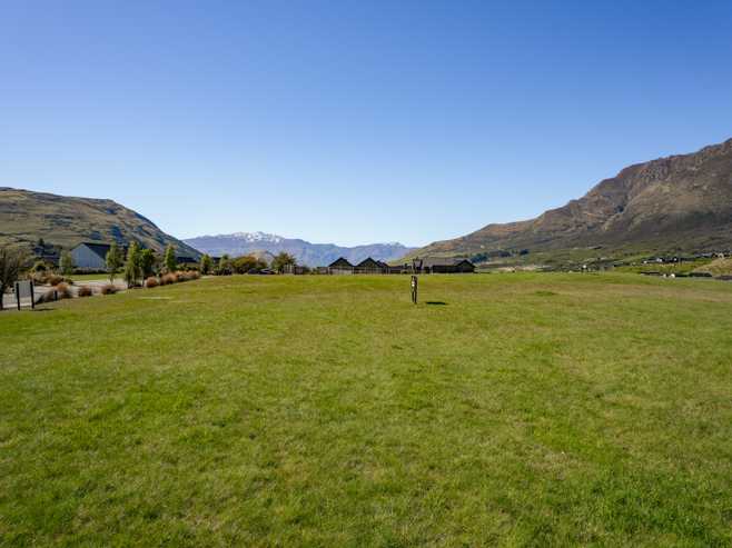 2-16 Cunninghams Drive, Jacks Point