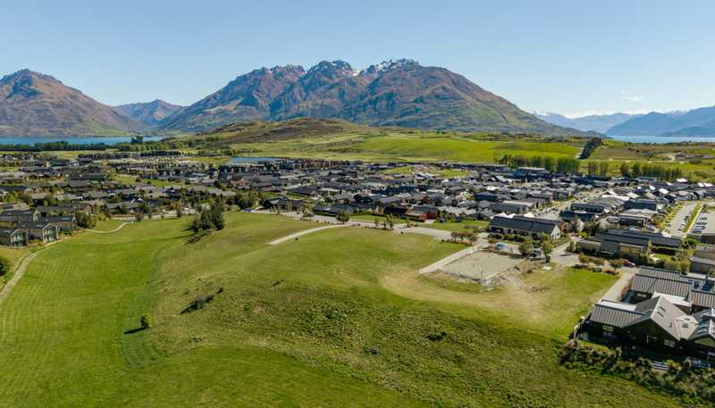 2-16 Cunninghams Drive, Jacks Point