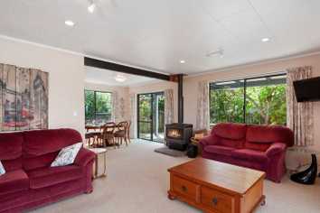 2/3 Hinerangi Place, Kuratau
