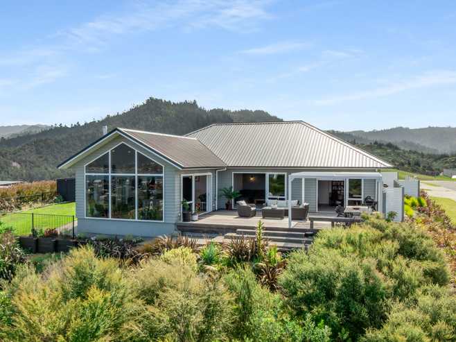 17 Azimuth Road, Tairua