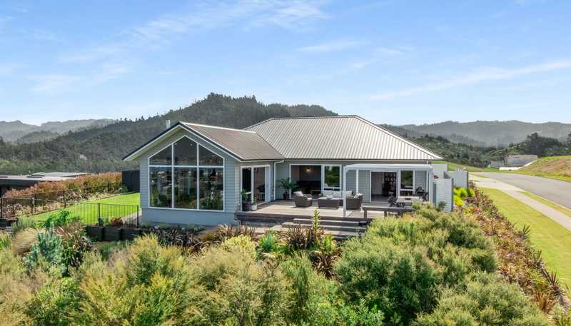 17 Azimuth Road, Tairua