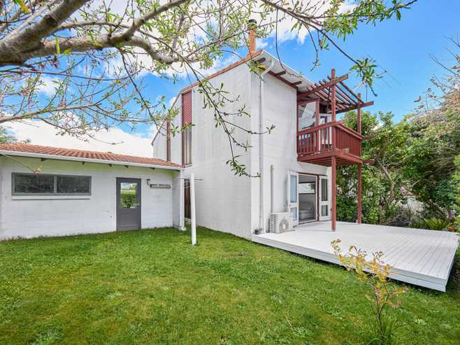 1/21 Brook Street, Milford