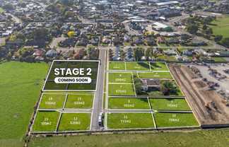14 Waihora Way, LEESTON