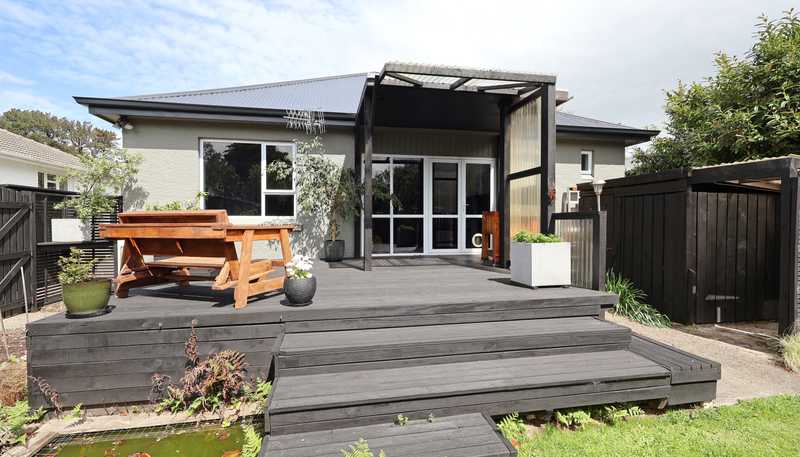 76 Alice Street, Gladstone