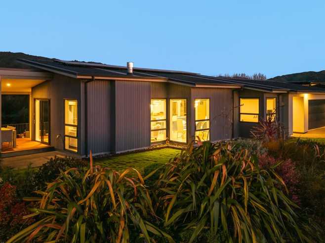 15 Te Heke Place, Waikanae