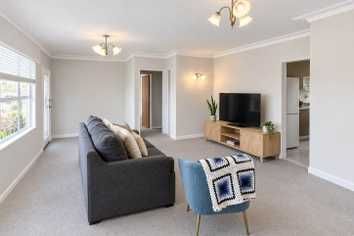 2/399 Blockhouse Bay Road, Avondale