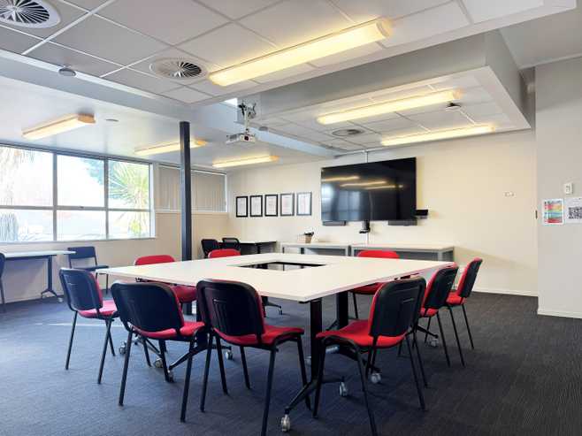 High Profile Office or Medical Space