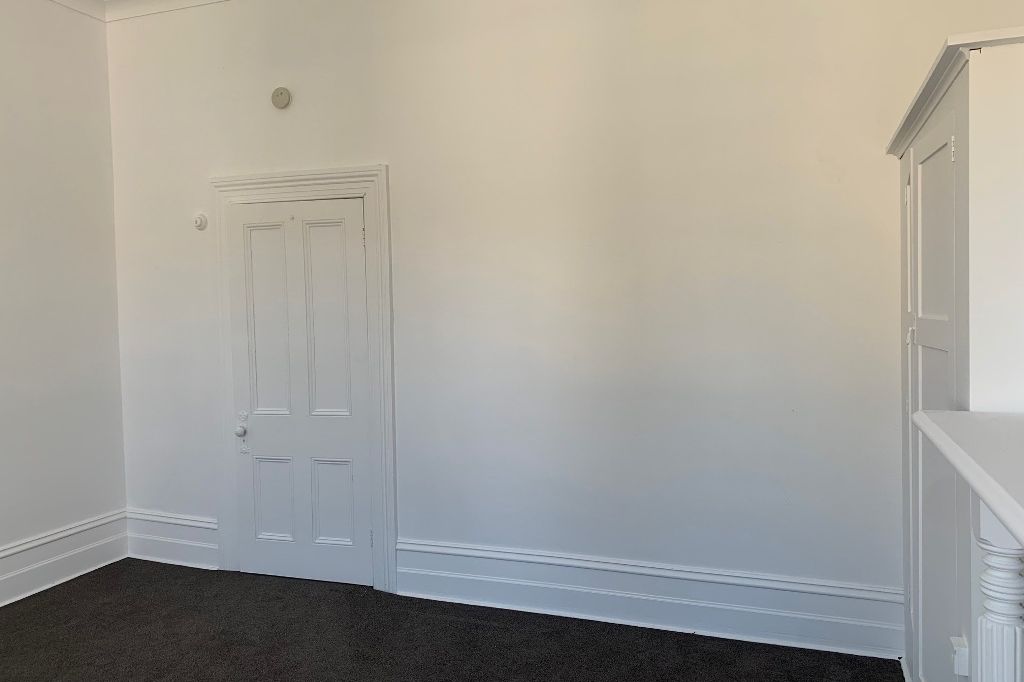 4 Bedroom House in North East Valley 3