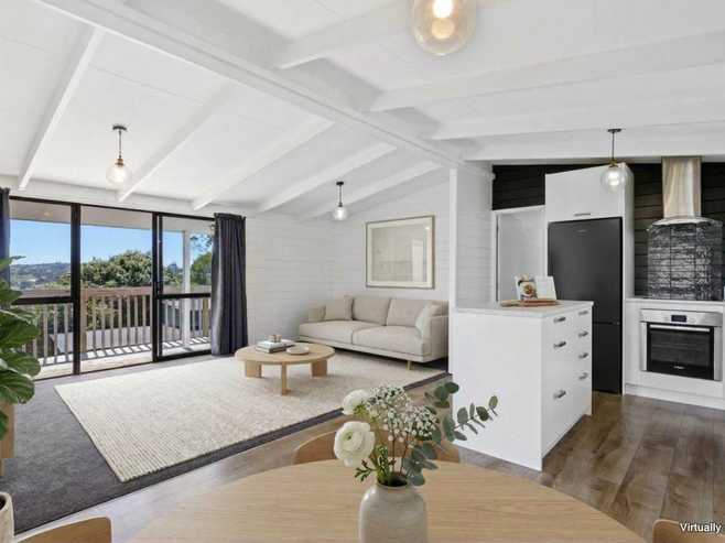 2/32 Kenneth Hopper Place, Manly