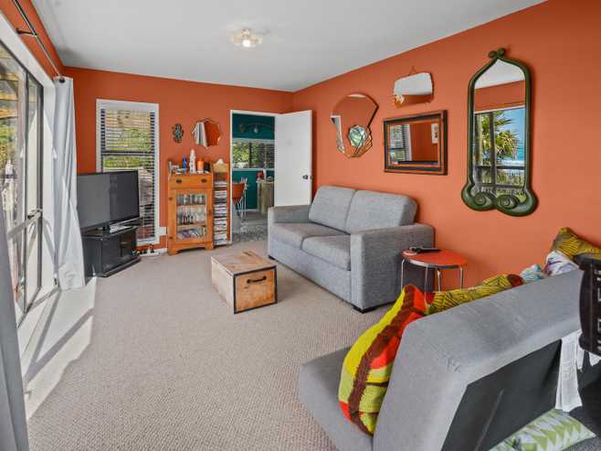 10 Cathedral Road, Gore Bay