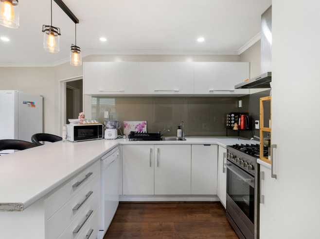 13 Makepeace Place, Flagstaff